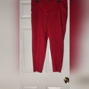 SOHO Apparel Ltd XL Red Ankle Length Women's Cropped Pants